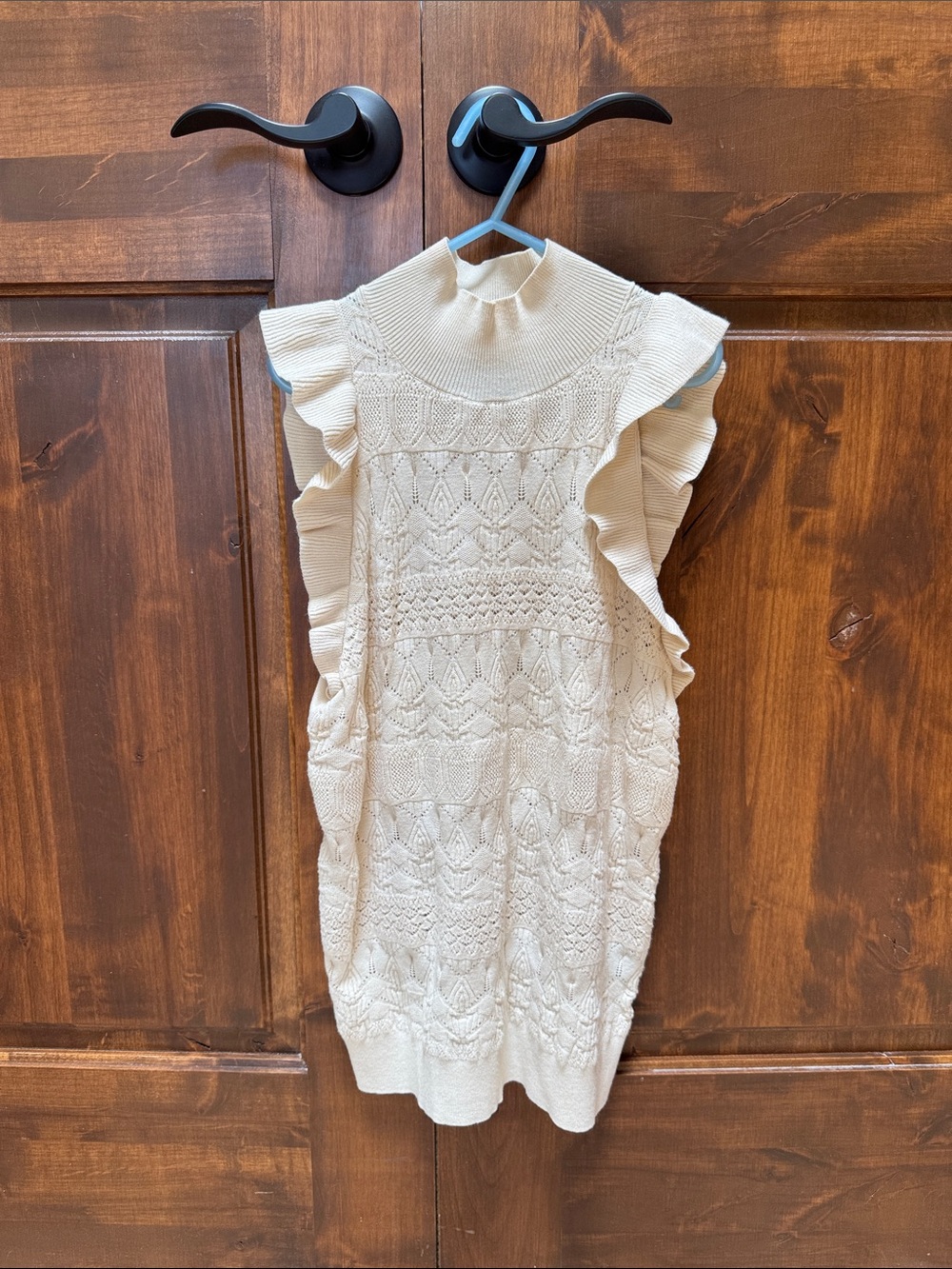 Who What Wear Cream Knit Ruffle-Sleeve Dress